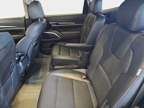 Used 2023 Kia Telluride S w/ S Sunroof Package AWD/4WD image 17