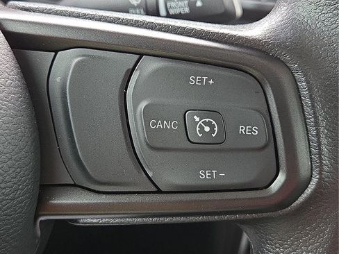 New 2025 Jeep Gladiator Sport image 20