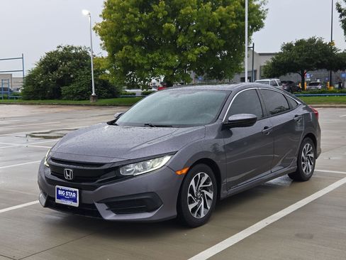 Used 2016 Honda Civic EX image 8
