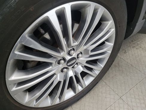 Used 2018 Lincoln MKX Reserve w/ Lincoln MKX Climate Package image 31