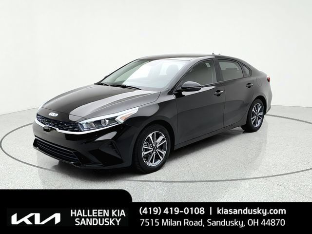 Certified 2024 Kia Forte LXS w/ LXS Technology Package FWD image 1