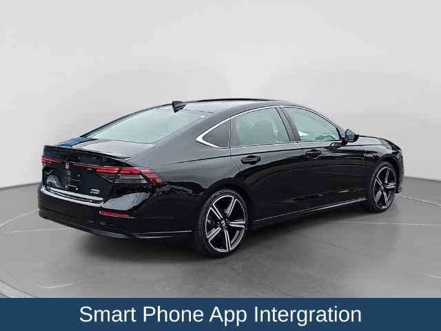Used 2024 Honda Accord Sport image 9