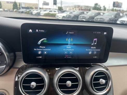Certified 2022 Mercedes-Benz GLC 300 image 24
