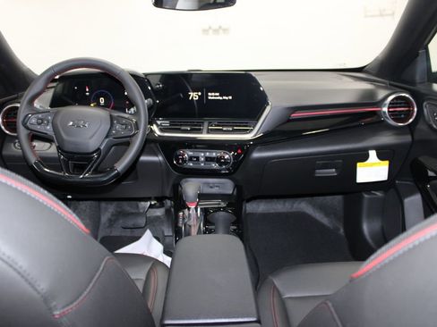 New 2026 Chevrolet Trax RS w/ Driver Confidence Package FWD image 27