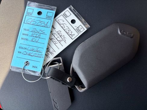 Used 2025 Kia K4 GT-Line w/ GT-Line Premium Package FWD image 33