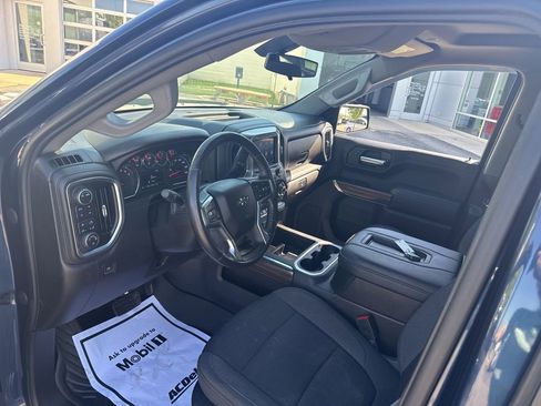 Used 2022 Chevrolet Silverado 1500 RST w/ Z71 Off-Road Package AWD/4WD image 18