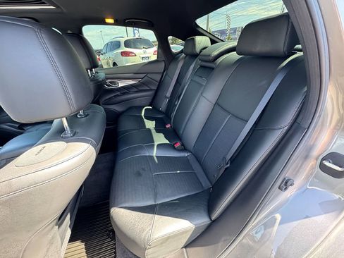 Used 2013 INFINITI M56 x AWD/4WD image 35