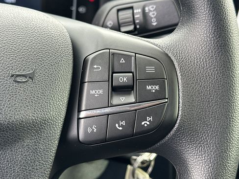 New 2025 Ford Maverick XL image 12