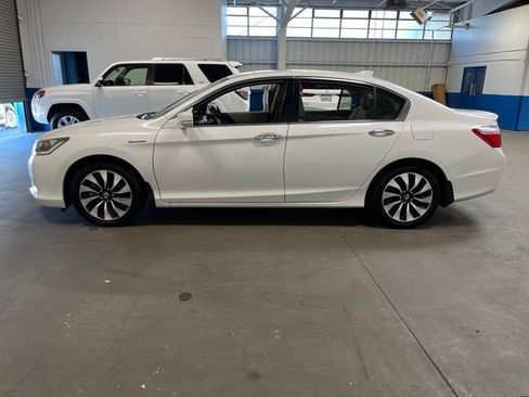Used 2015 Honda Accord EX-L image 6
