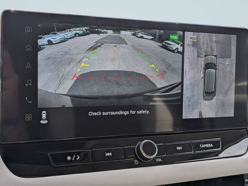 Used 2025 Mitsubishi Outlander SE FWD image 22