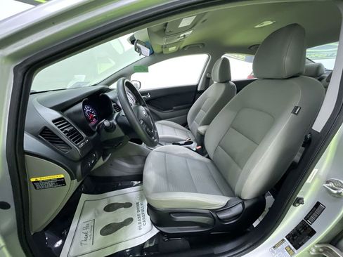 Used 2015 Kia Forte LX w/ Popular Package image 16
