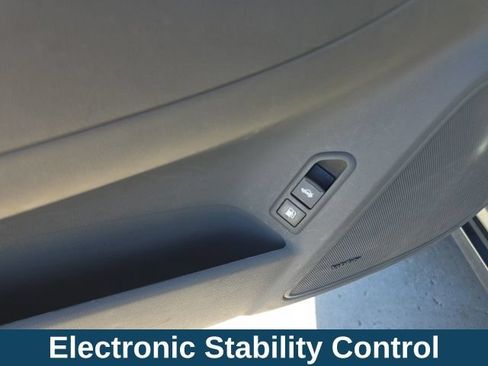 Used 2009 Hyundai Sonata Limited FWD image 17