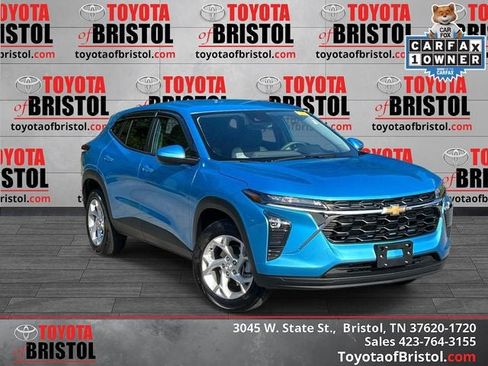 Used 2026 Chevrolet Trax LS w/ LS Convenience Package FWD image 1