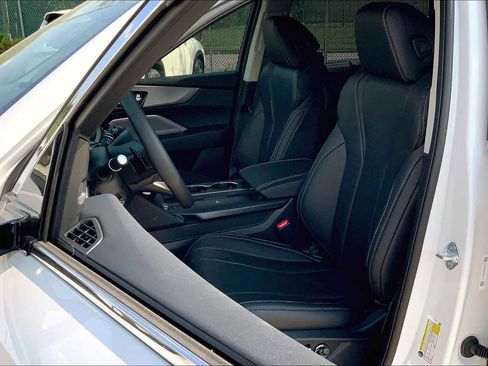 Used 2026 Acura MDX FWD w/ Technology Package image 9