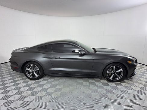 Used 2015 Ford Mustang Coupe w/ Equipment Group 051A RWD image 4