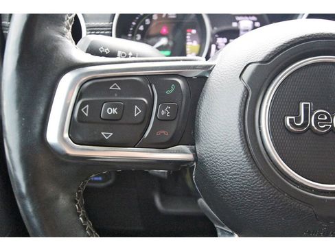 Used 2023 Jeep Wrangler Unlimited Sahara w/ Cold Weather Group AWD/4WD image 13