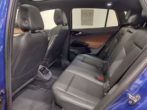 Certified 2021 Volkswagen ID.4 Pro S image 25