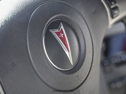 Used 2009 Pontiac Solstice GXP w/ Premium Package RWD image 41