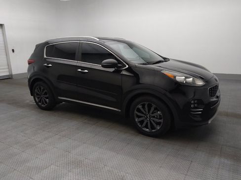 Used 2018 Kia Sportage EX w/ EX Sport Appearance Package image 11