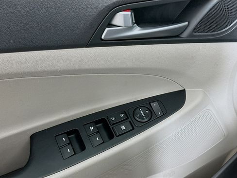 Used 2017 Hyundai Tucson Sport AWD/4WD image 15