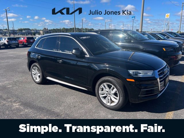 Used 2020 Audi Q5 2.0T Premium w/ Convenience Package AWD/4WD image 1