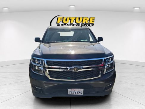 Used 2015 Chevrolet Tahoe LT w/ Luxury Package AWD/4WD image 2