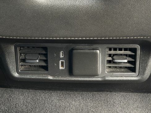 Used 2023 Chevrolet Silverado 1500 LT RWD image 29