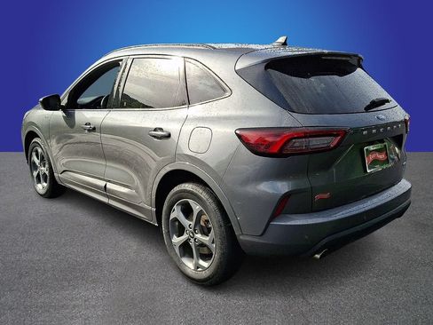Used 2023 Ford Escape ST-Line w/ Tech Pack #1 AWD/4WD image 6