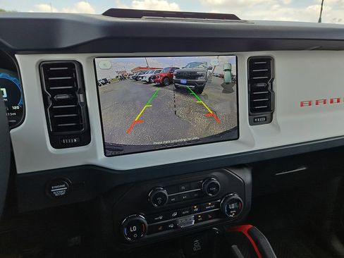 New 2026 Ford Bronco Heritage Edition AWD/4WD image 24