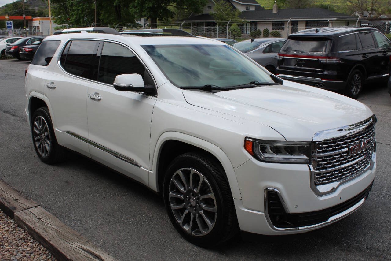 Used 2022 GMC Acadia Denali w/ Denali Ultimate Package AWD/4WD image 5