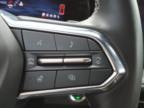 Used 2024 Chevrolet Traverse LT AWD/4WD image 14