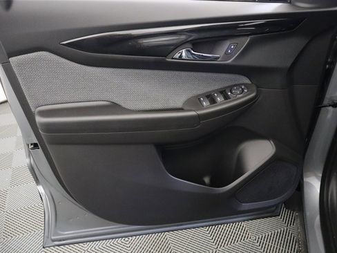 New 2026 Chevrolet TrailBlazer LT w/ LT Cold Weather Package FWD image 35