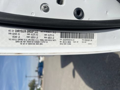 Used 2014 Dodge Challenger R/T RWD image 27