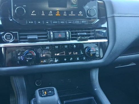 Used 2024 Nissan Pathfinder Platinum w/ Cargo Package AWD/4WD image 26