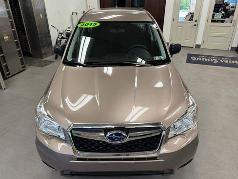 Used 2015 Subaru Forester 2.5i AWD/4WD image 32