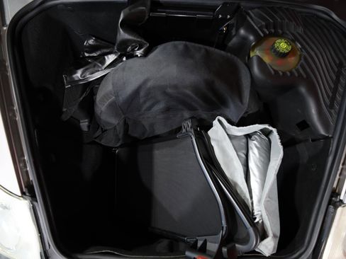 Used 2003 Porsche 911 Carrera image 28