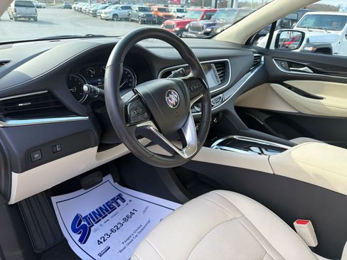 Used 2023 Buick Enclave Essence w/ Sound and Sites Package image 15