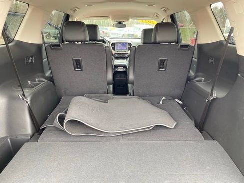 Used 2023 GMC Acadia Denali AWD/4WD image 30
