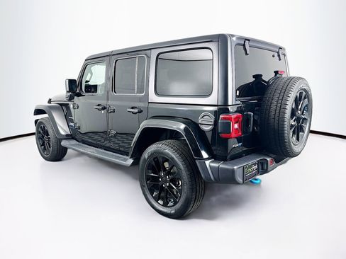 Used 2023 Jeep Wrangler Sahara image 5