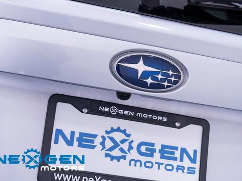 Used 2020 Subaru Crosstrek 2.0i Limited w/ Moonroof Package image 37