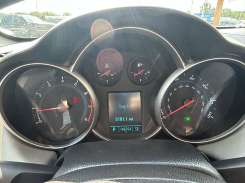 Used 2011 Chevrolet Cruze LS w/ Connectivity Package FWD image 19