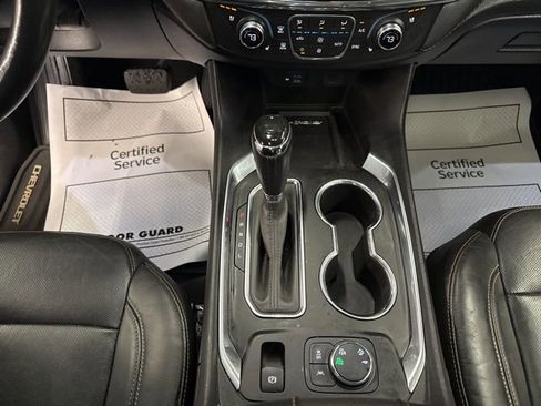 Used 2020 Chevrolet Traverse Premier AWD/4WD image 18