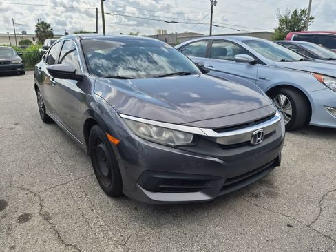 Used 2017 Honda Civic LX image 3