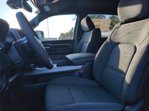New 2026 RAM 1500 Big Horn AWD/4WD image 9