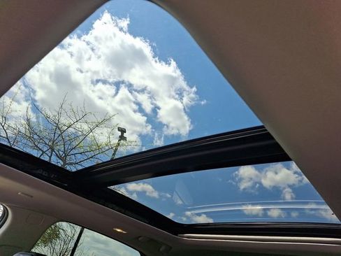 New 2025 Nissan Murano SL image 12