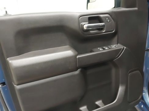 Used 2024 Chevrolet Silverado 1500 Custom AWD/4WD image 24