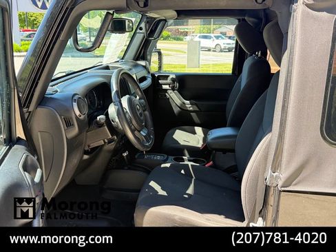 Used 2015 Jeep Wrangler Sport w/ Quick Order Package 24S AWD/4WD image 27