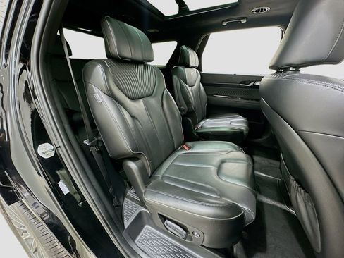 Used 2023 Hyundai Palisade Calligraphy image 30