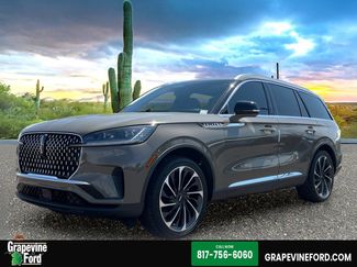 Used 2025 Lincoln Aviator Reserve w/ Equipment Group 201A AWD/4WD video 1