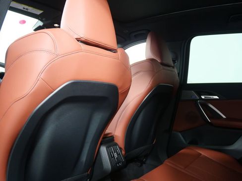 Used 2026 BMW X1 xDrive28i w/ Technology Package image 17